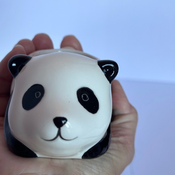 Panda Planter Ceramic Animal Succulent Flower Pot Black and White Cute Decor - Picture 4 of 6